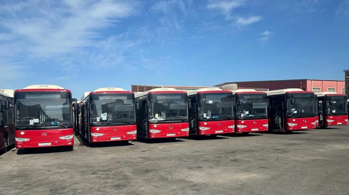 Bakıda daha bir marşrut xəttində avtobuslar yenilənir