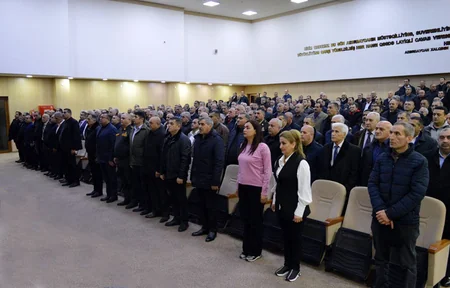 Hərbi liseydə orta ümumtəhsil məktəblərinin hərbi rəhbərləri ilə toplantı keçirilib