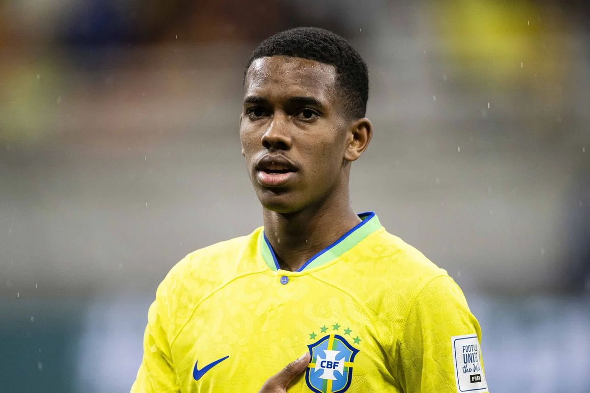 17 yaşlı futbolçu Neymarın rekordunu qırıb