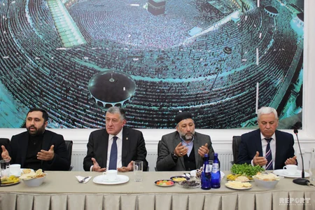 Tbilisidə Gürcüstanın tanınmış azərbaycanlı jurnalistinin xatirəsi anılıb - FOTO