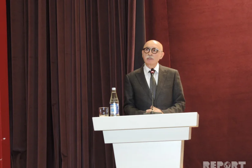 Təhsil nazirinin müavini: Şagirdlər əlavə dərslərlə yüklənməməlidir