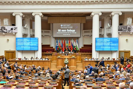 Sahibə Qafarova MDB PA-da Azərbaycanın faşizm üzərindəki qələbədə rolundan danışıb