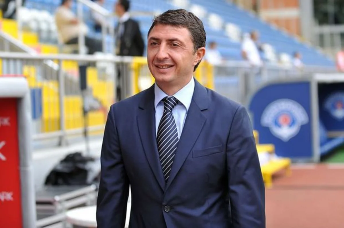 ​Trabzonspor klubuna yeni baş məşqçi təyin olunub