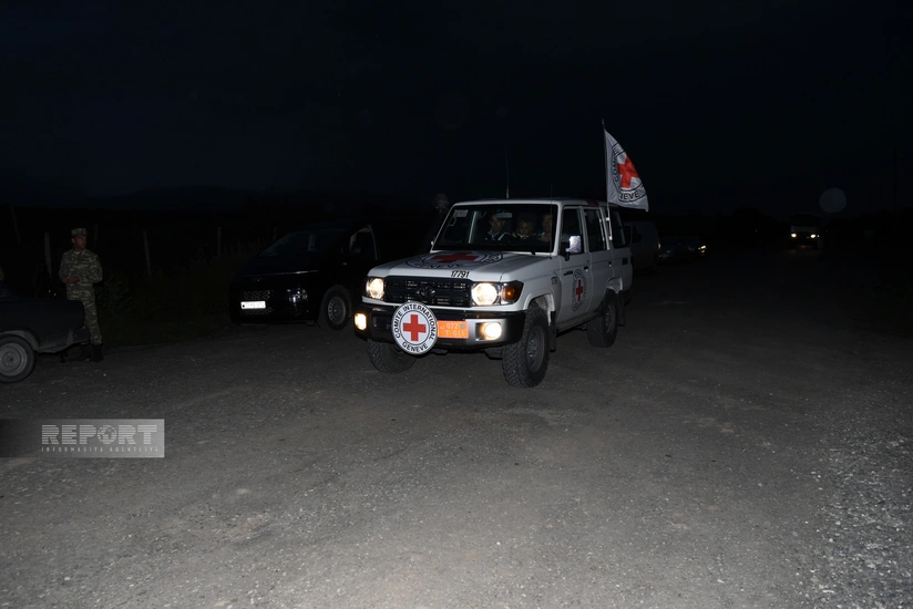 BQXK-nin avtomobilləri Xankəndi istiqamətinə hərəkət edir