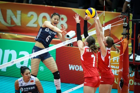 Voleybol üzrə Azərbaycan millisi Çin yığmasına uduzub