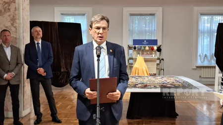 В Кишиневе открылась выставка азербайджанских ковров