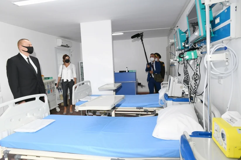 Prezident və birinci xanım Bakıda modul tipli hospitalın açılışında iştirak ediblər - YENİLƏNİB
