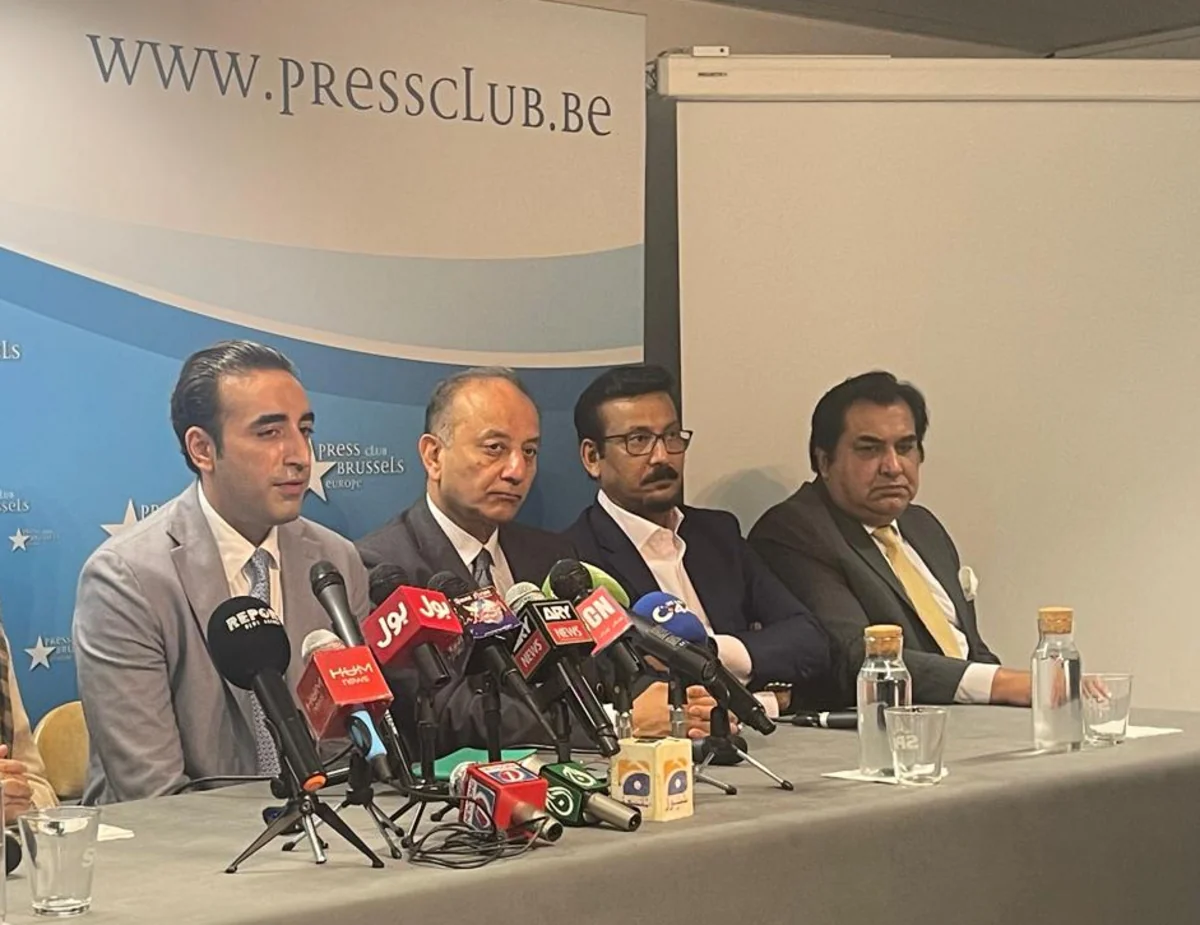 Pakistanlı deputat: İki nüvə dövləti arasında münaqişənin həlli üçün daha fəal beynəlxalq vasitəçilik lazımdır