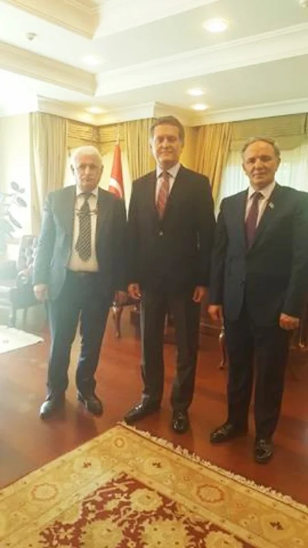 ​Mətbuat Şurasının sədri Türkiyənin Azərbaycandakı səfirliyində olub