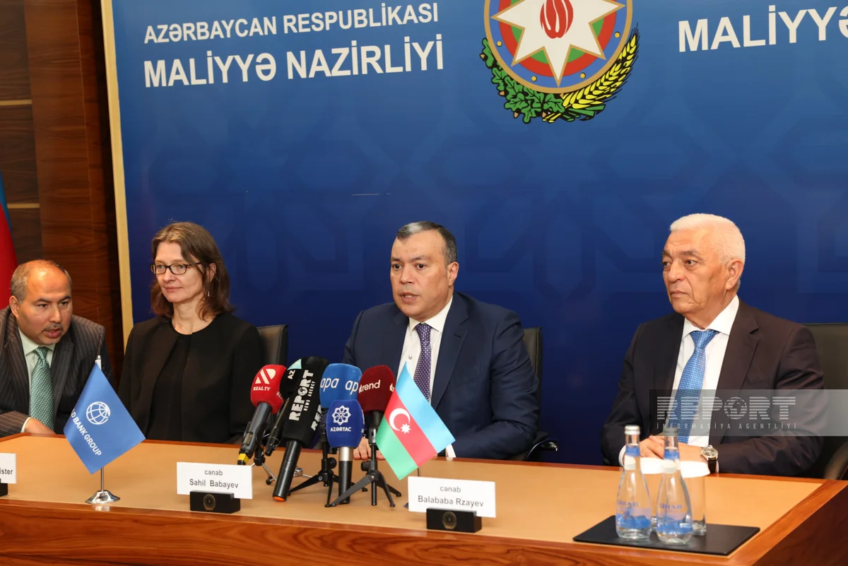 Сахиль Бабаев: Азербайджан ставит перед собой цель - стать экспортером зеленой энергии