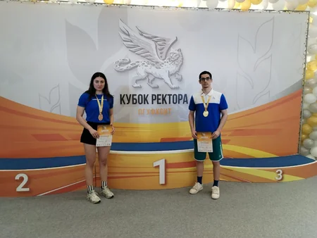 Azərbaycan üzgüçüləri Rusiyada keçirilən yarışda 9 medal qazanıblar