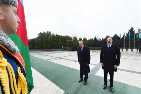 Qazaxıstan Prezidenti Kasım-Jomart Tokayevin rəsmi qarşılanma mərasimi olub - YENİLƏNİB