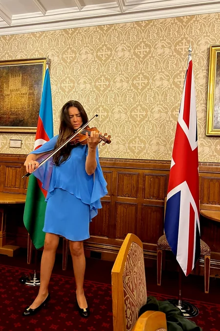 Böyük Britaniyanın parlamentində Azərbaycan musiqisi səslənib