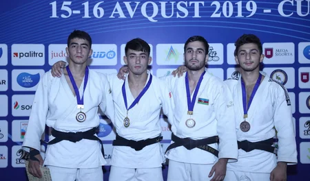 Gənc cüdoçular arasında Azərbaycan birinciliyinə start verilib - FOTO