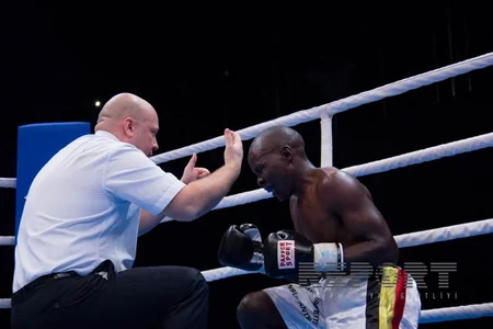 ​Azərbaycan boksçusu dünya çempionu olub - FOTO