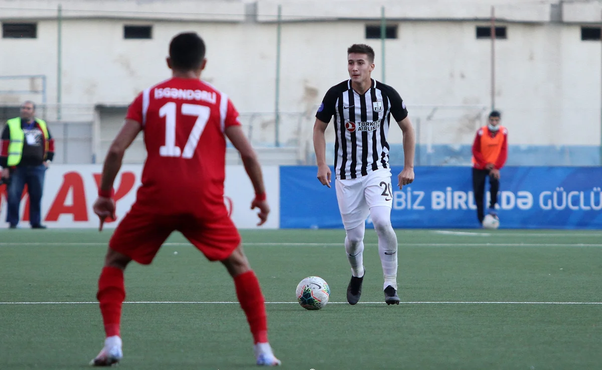 Millimizin futbolçusu koronavirusa yoluxmasından danışdı 