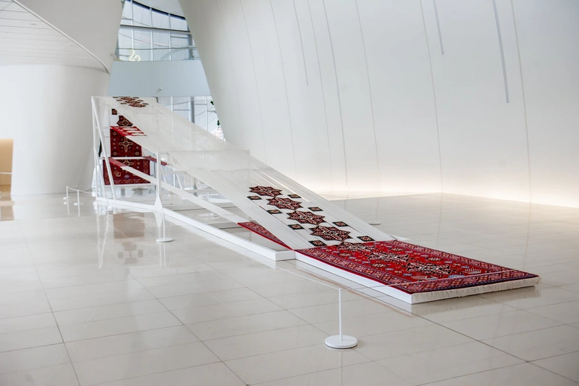 New artwork exhibited in Heydar Aliyev Center