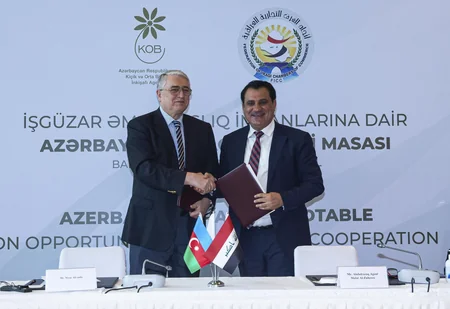 Azerbaijan, Iraq ink two documents