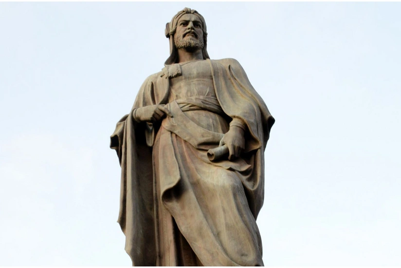 Statue of Nizami Ganjavi to be erected in two Ukrainian cities