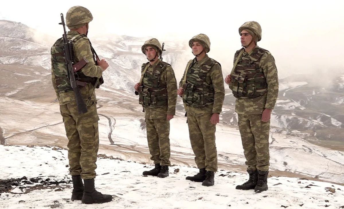 Bu il Naxçıvanda 8 müdafiə mövqeyində yeni əsgəri-məişət kompleksi tikilib