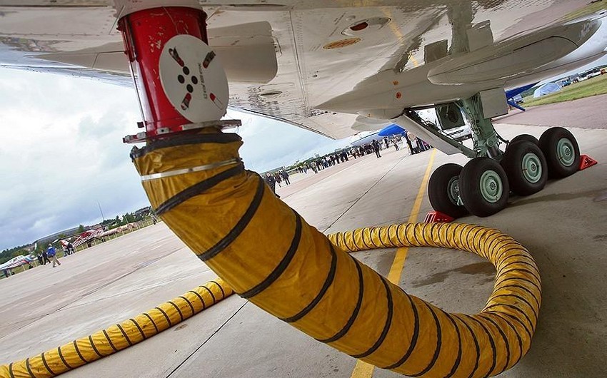 SOCAR supplies 2,700 tons of aviation fuel to Ukraine