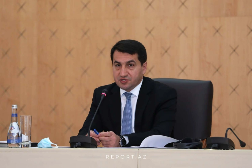 Hikmət Hacıyev İranın Azərbaycana dəstəyindən yazdı