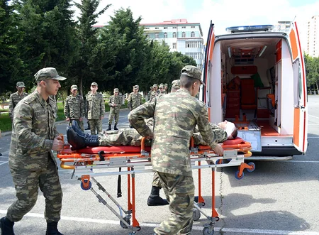 Baş Klinik Hospitalda tibbi təlim keçirilib