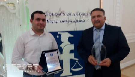 Reportun əməkdaşı Hüquqşünaslar Qrupu tərəfindən mükafatlandırılıb - FOTO
