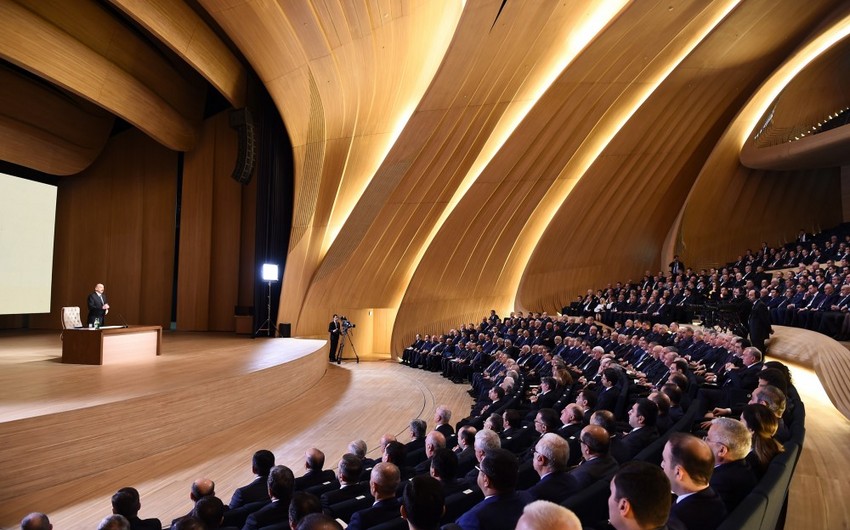 Dövlət başçısı: Bakı-Tbilisi-Ceyhan, Bakı-Tbilisi-Ərzurum neft-qaz kəmərləri iqtisadiyyata böyük valyuta axınını təmin edir