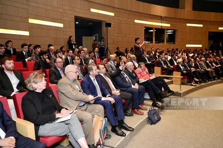 Bakıda Heydər Əliyevin 100 illik yubileyinə həsr olunan beynəlxalq konfrans keçirilir