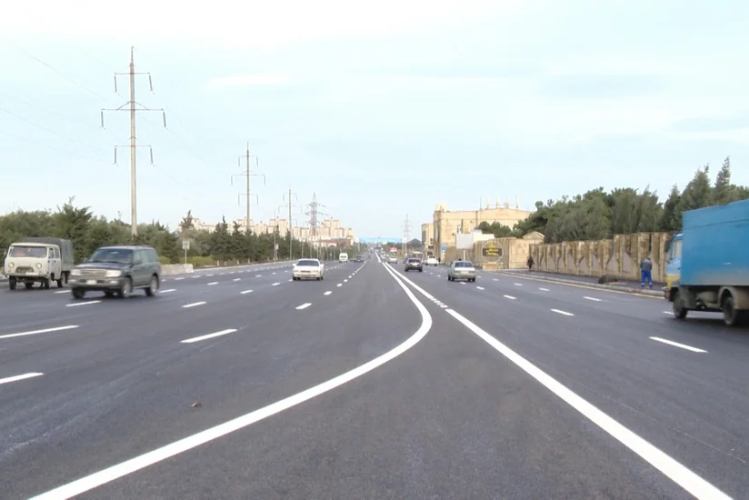 Bakıda daha bir yol təmirdən sonra açılıb