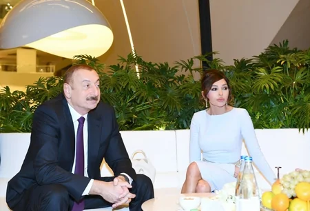 President Ilham Aliyev hosted official reception in honor of heads of state and government participating in Baku Summit