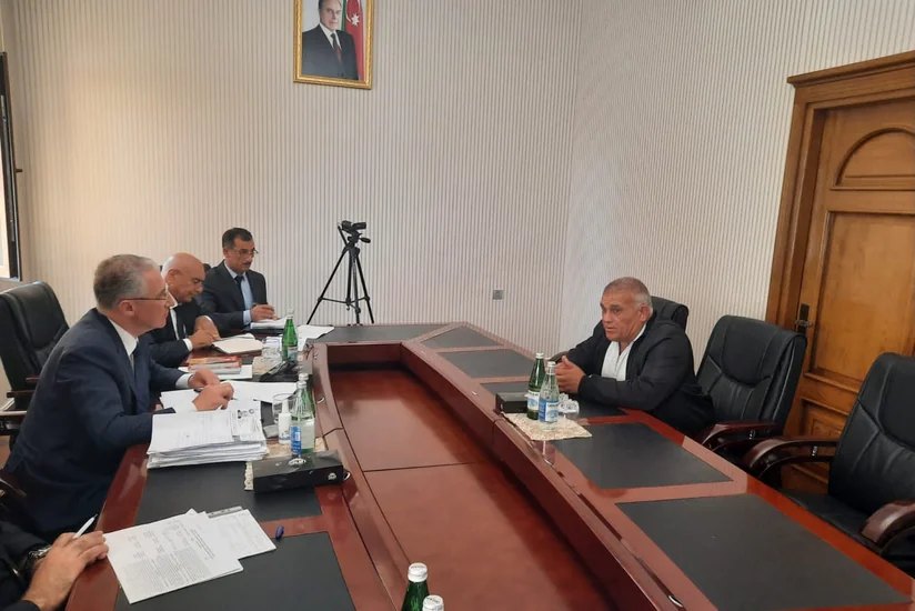Muxtar Babayev Ağcabədidə vətəndaşları qəbul edib