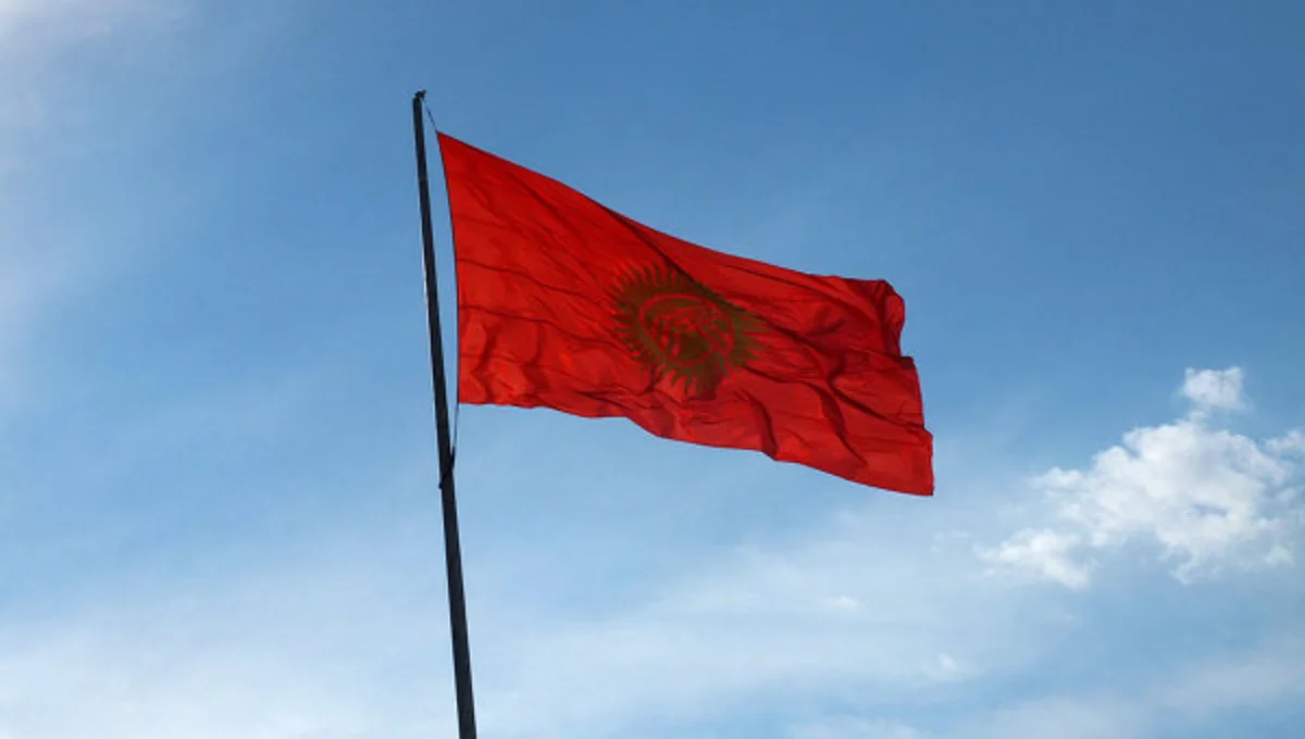 Qırğızıstan Tacikistanla sərhəddə nəzarəti gücləndirib