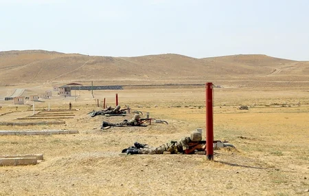 Gənc kursantların çöl çıxışları başlayıb - VİDEO