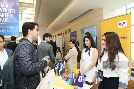 ADA Universitetinin 13-cü Karyera Sərgisi baş tutub - YENİLƏNİB
