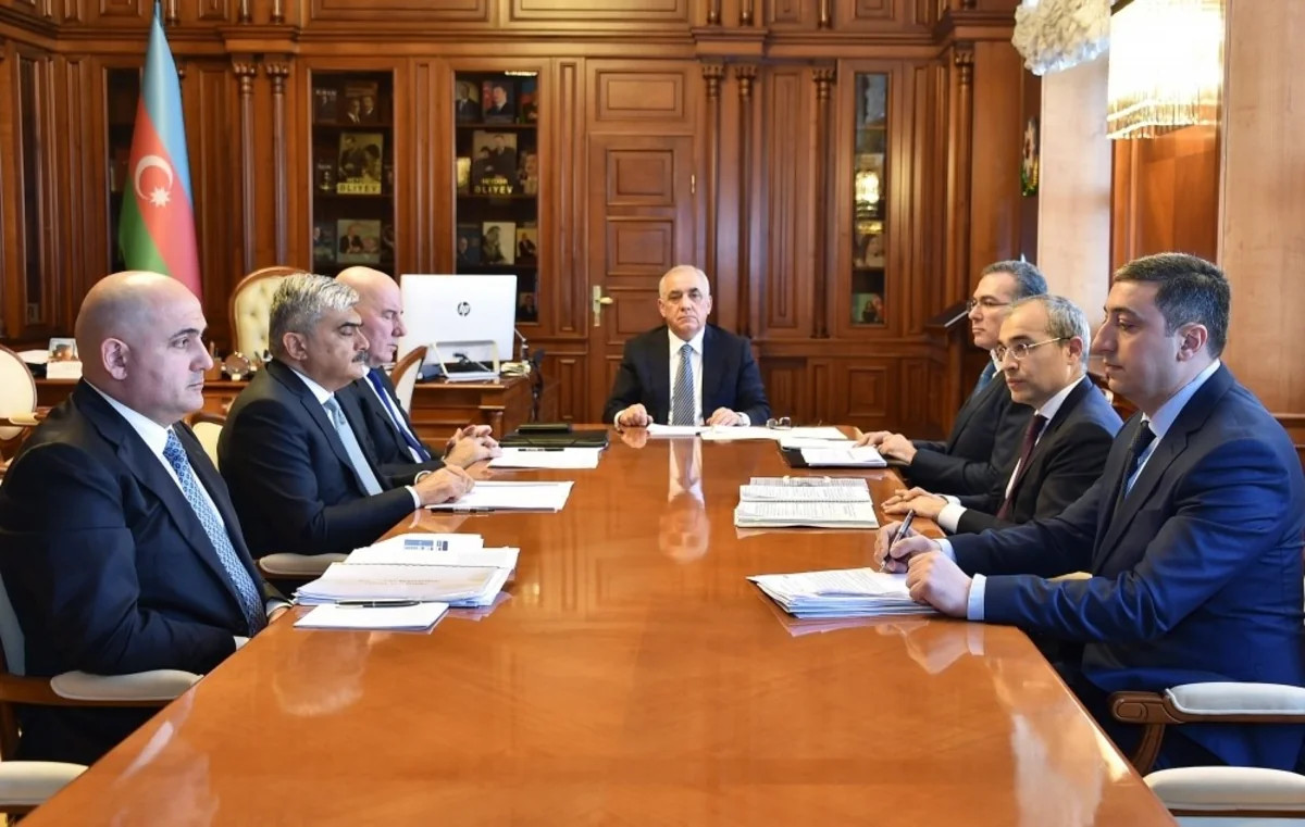 Əli Əsədov Mərkəzi Banka və bir neçə quruma tapşırıqlar verdi