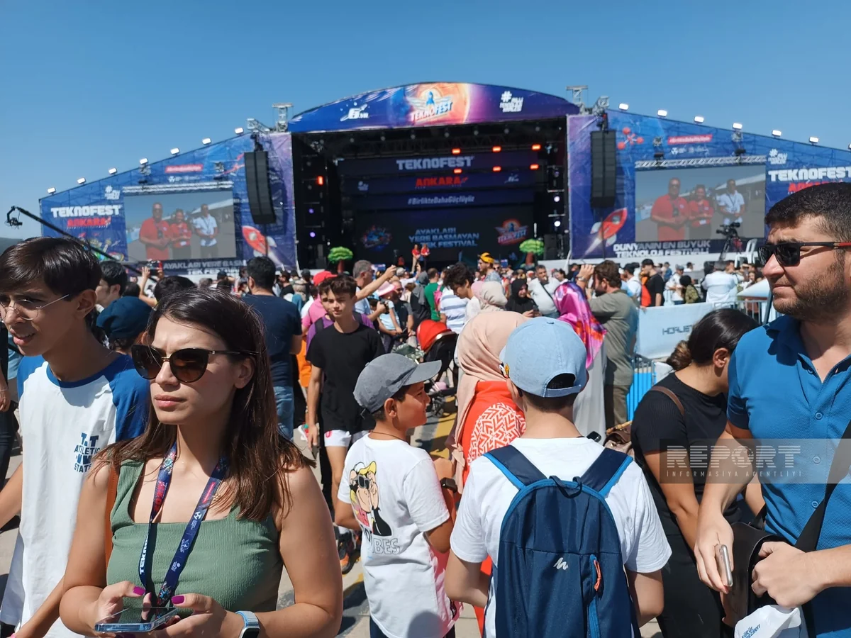 В Анкаре впервые проходит аэрокосмический и технологический фестиваль TEKNOFEST