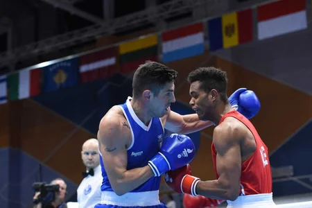 Минск-2019: Азербайджанский боксер вышел в финал - ФОТО