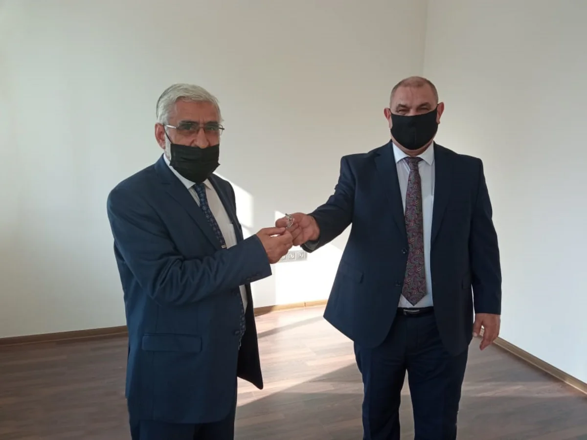 Azərbaycanda daha 2 siyasi partiyaya ofis verilib