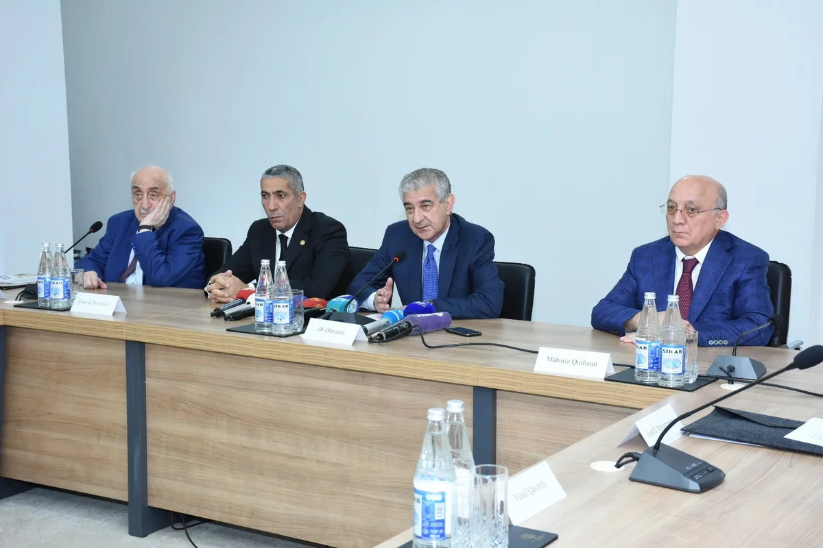 YAP-da “Əsrin müqaviləsi”: Azərbaycanın yüksəlişinin möhtəşəm təməli” mövzusunda tədbir keçirilib