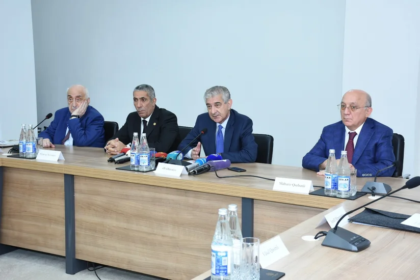 YAP-da “Əsrin müqaviləsi”: Azərbaycanın yüksəlişinin möhtəşəm təməli” mövzusunda tədbir keçirilib