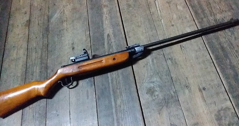 Goranboyda qadın tir tüfəngindən açılan atəş nəticəsində xəsarət alıb