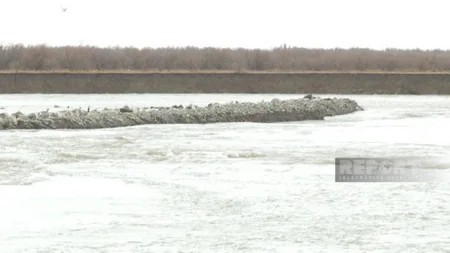 Dam collapses in Bala Kura delta in Azerbaijan's Neftchala
