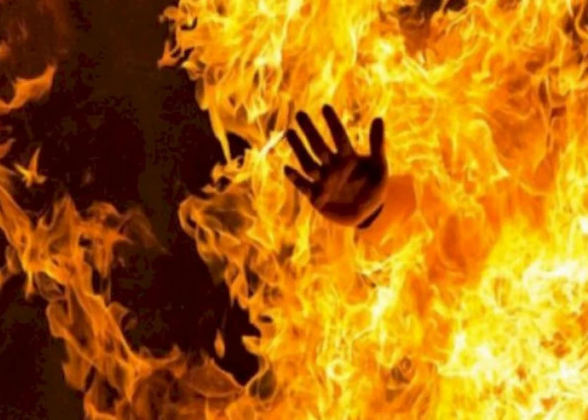 Salyanda qadın özünü yandıraraq intihar edib