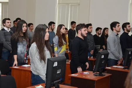 UNEC-də 20 Yanvar şəhidlərinin Memorial-Xatirə Kompleksinin açılışı olub