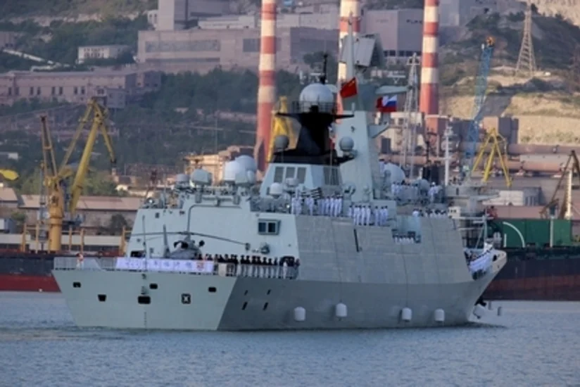 Российские и китайские военные корабли вошли в Средиземное море