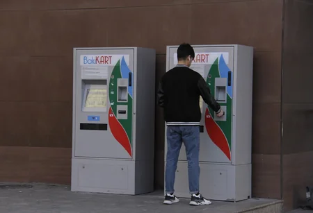 Bakı metrosunda əlavə yükləmə terminalları yerləşdirilib