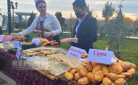 “Qərbi Azərbaycana qayıdış” festival-konqresdə İrəvan mətbəxi təqdim edilib