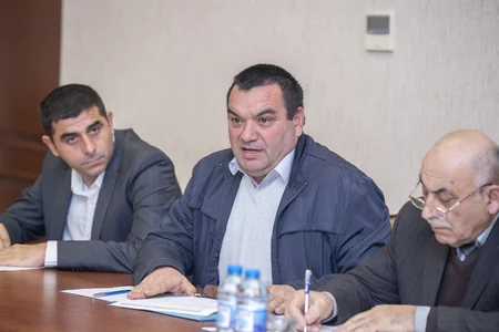 Fermerlər Şurasının növbəti toplantısı keçirilib